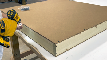 Dallas-based artists can now receive custom, pre-primed, tightly stretched canvases ready for painting or exhibition. Each canvas ships in a durable wood crate designed for safe local delivery. Studio-level quality, locally sourced.