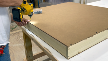 Our canvas stretch service builds robust frames and applies ideal tension, delivering a canvas that stays flat under all media. Pre-primed surfaces arrive ready to paint and framed firmly. Crated for protection from studio to showcase.