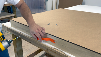 Custom size art canvas boxes are built to match your canvas dimensions, snugly wrapping it in protective wood. Your painted-ready, tensioned canvas is secure inside. Designed for one-step delivery to studio or client sites.