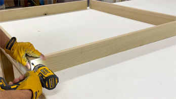 Custom size blank canvas is our specialty—choose any width, height, or depth and we build it to spec, primed and tensioned upon arrival. Packed in a wood crate built for its dimensions, it’s ready to paint on day one. Studio precision without wait.