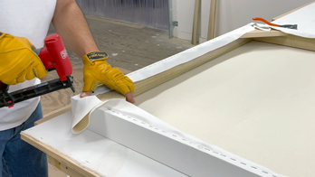 Stretched canvas blanks arrive tensioned tight on heavy stretcher bars and primed for broad use. Each building block ships in wood crates for corner protection and flat surfaces. Ideal foundation for mixed series or installations.