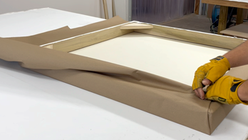 Virginia artists deserve local quality—our stretched canvas VA service offers bulk custom sizing, heavy-duty frame support, and expert priming. Each canvas is shipped in a wooden crate designed to handle domestic shipping. Regional craft meets professional results.