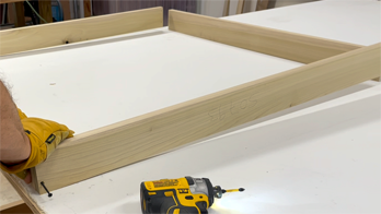 Order bulk stretched canvases to your custom sizes with heavy-duty bar frames, tensioned, and primed, packed together in wooden crates. Ideal for galleries, classes, or group commissions. Quantity meets quality with cost-effective care.