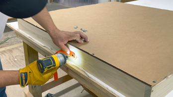 Wholesale art canvas orders from us offer bulk pricing and full customization on stretch, size, and priming level. Delivered in crates to hold multiples safely together. Crafted for production needs or retail distribution.